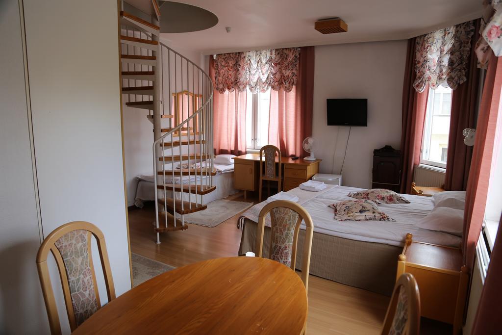 Hotelli Iisalmen Seurahuone Iisalmi Extérieur photo